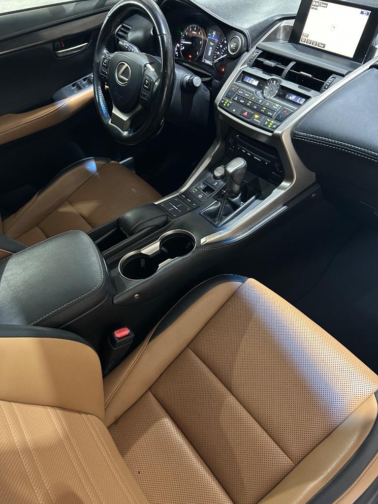 2017 Lexus NX 200t - Photo 21