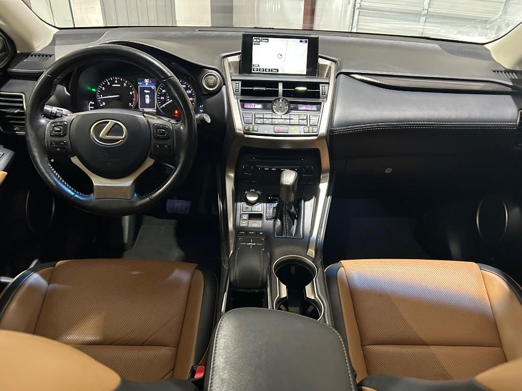 2017 Lexus NX 200t - Photo 17
