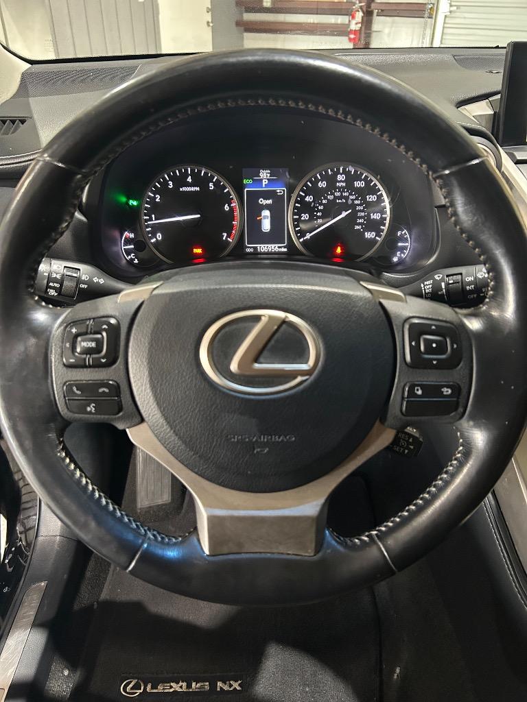 2017 Lexus NX 200t - Photo 15