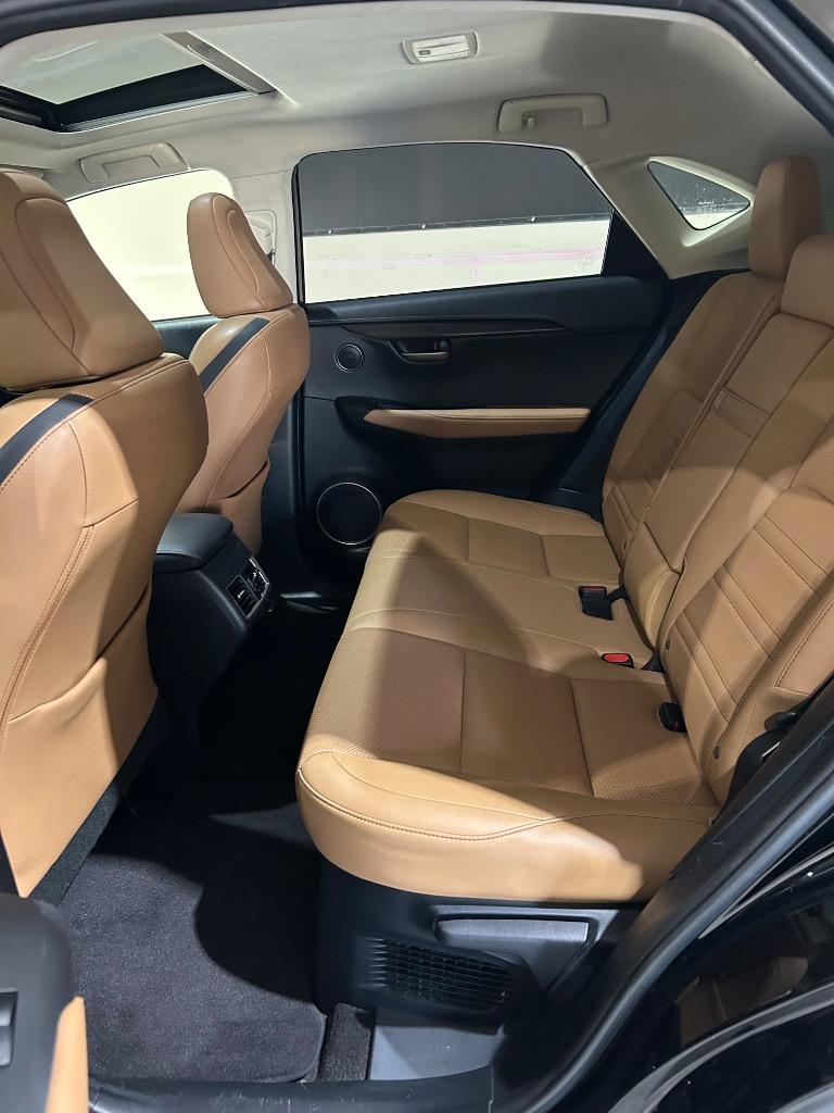 2017 Lexus NX 200t - Photo 18